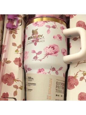 Stanley LoveShackFancy Floral
Tumbler price is firm
